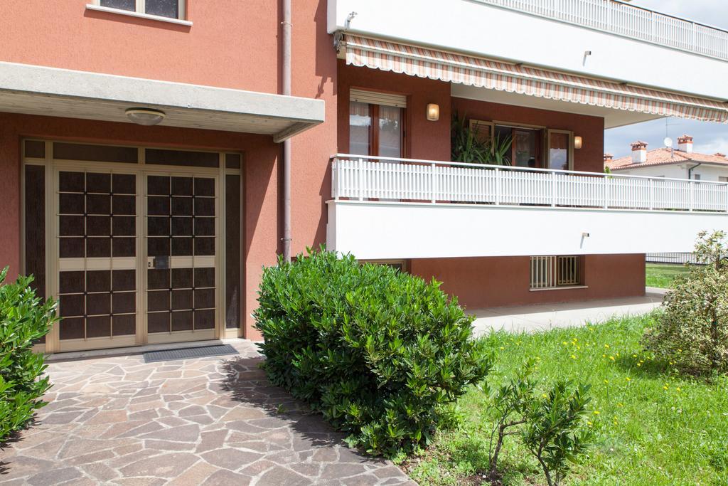 Toti Apartment Удине Екстериор снимка