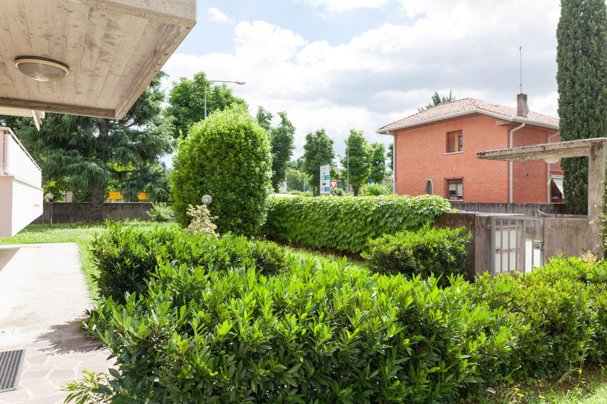 Toti Apartment Удине Екстериор снимка